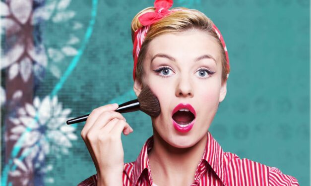 Najczęstsze błędy popełniane podczas używania różu do policzków