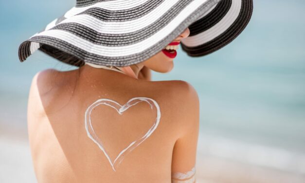 Jak dbać o skórę latem?