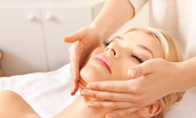 Co warto wiedzieć o peelingu kawitacyjnym?