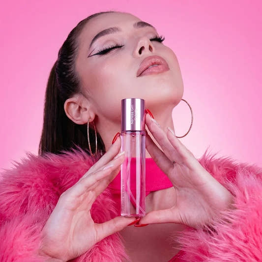 N278 - Neness Girl Feloria 33 ml - zamiennik Carolina Herrera Good Girl Blush